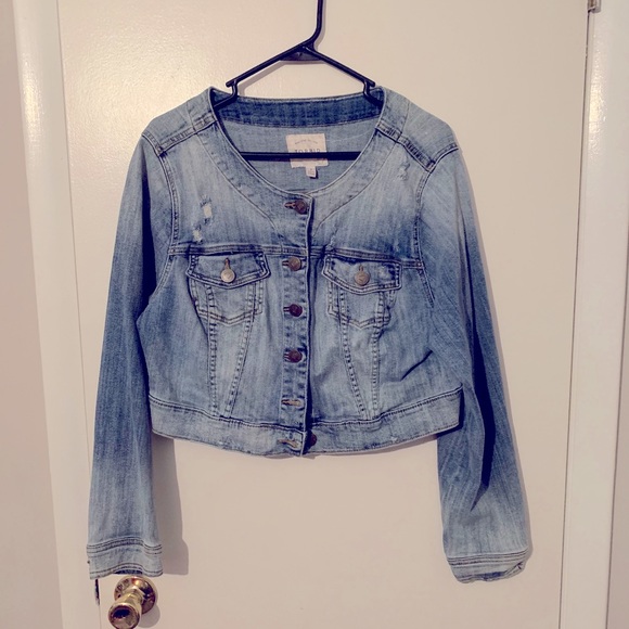 torrid Jackets & Blazers - Torrid cropped jean jacket NWOT size 2